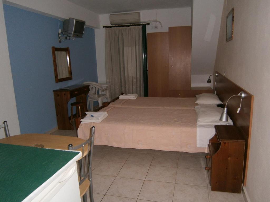 Petros Studios Πόρος Δωμάτιο φωτογραφία